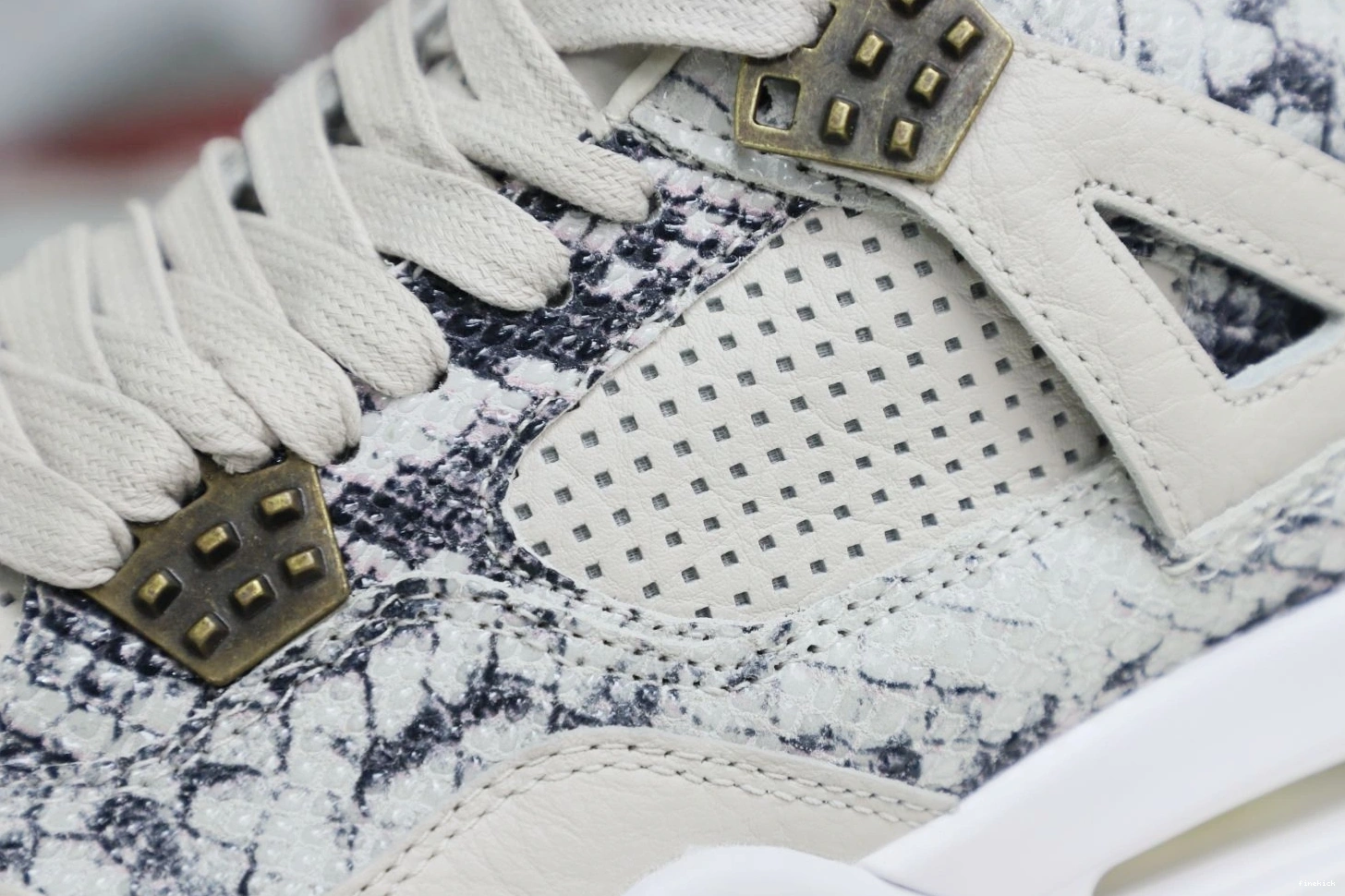 4 snakeskin Air Jordan Jordan retro 0214